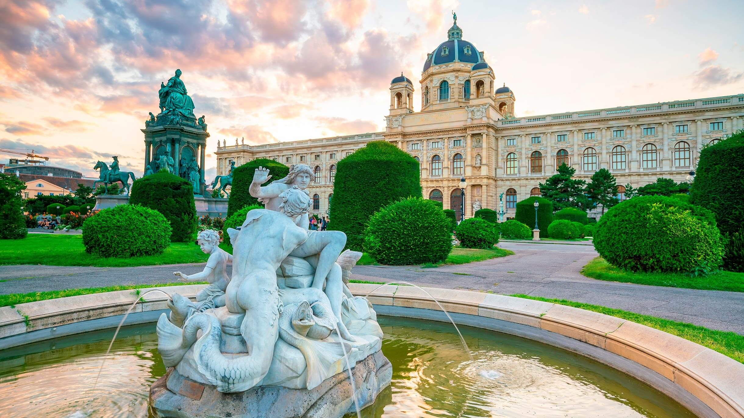 ВІДЕНСЬКІ МОТИВИ (шкільні канікули)