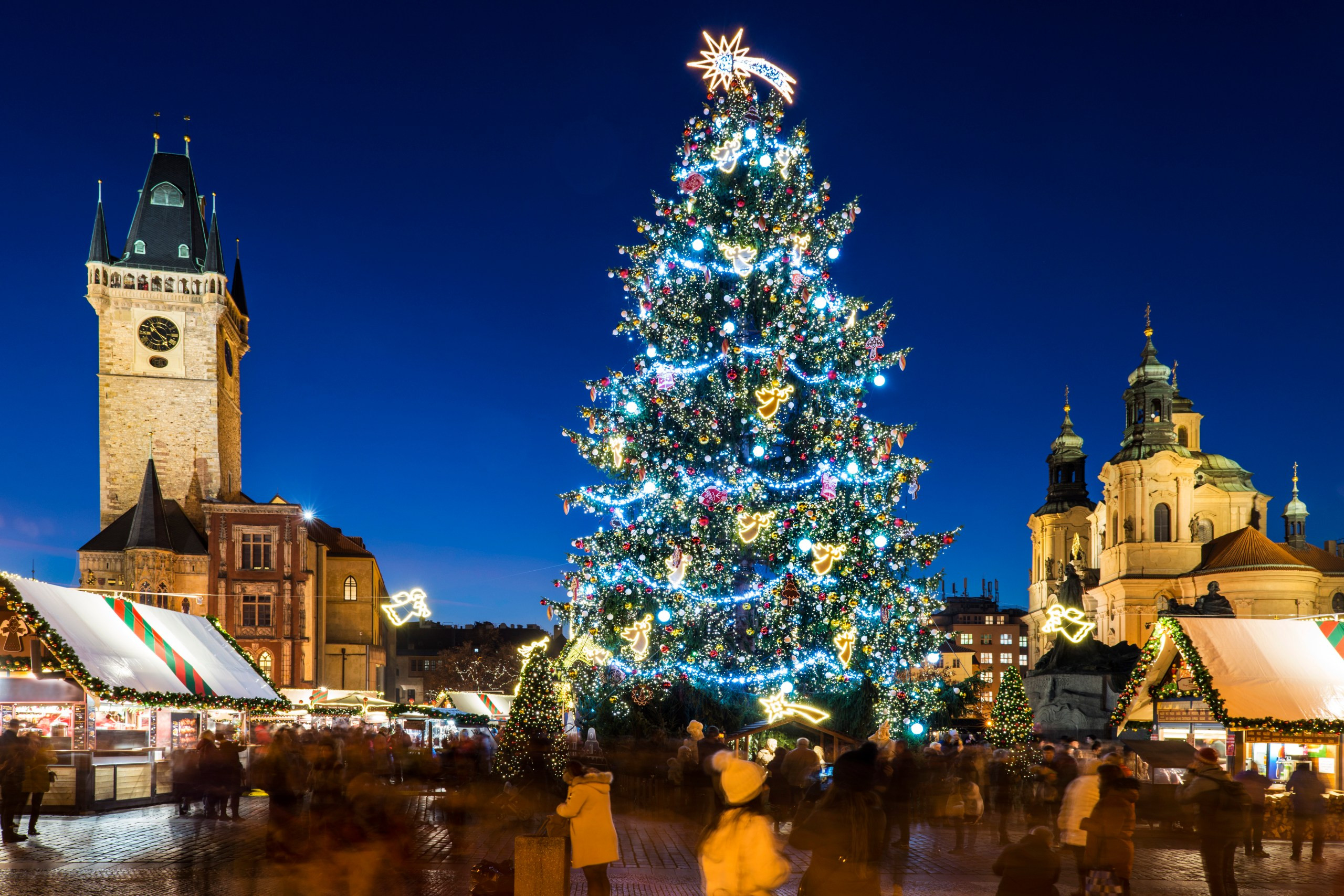 РІЗДВЯНІ ЯРМАРКИ В ЄВРОПІ: КРАКІВ, ПРАГА, ДРЕЗДЕН, ВІДЕНЬ