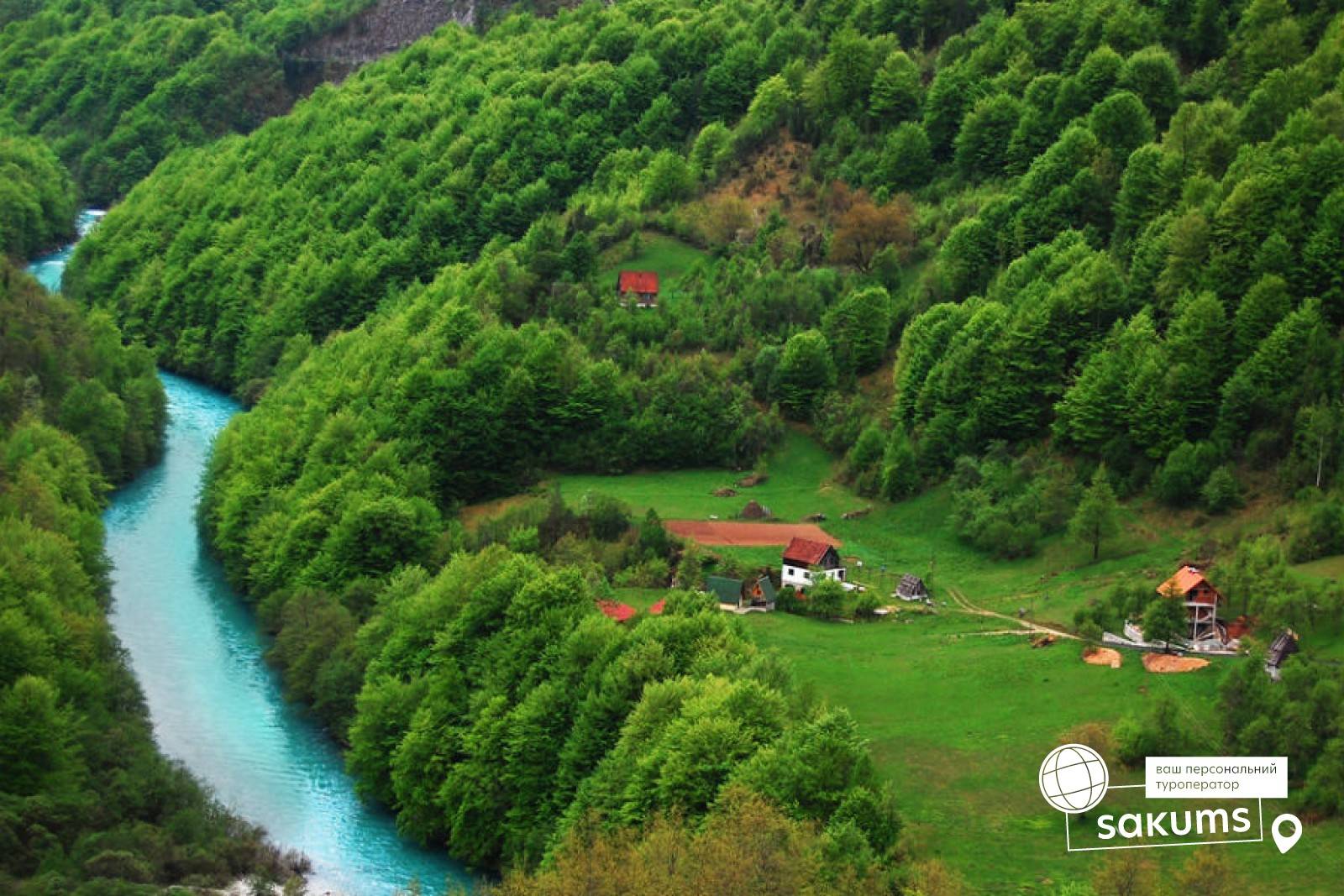 Речное ущелье. Каньон реки тары. Река Морача Черногория.