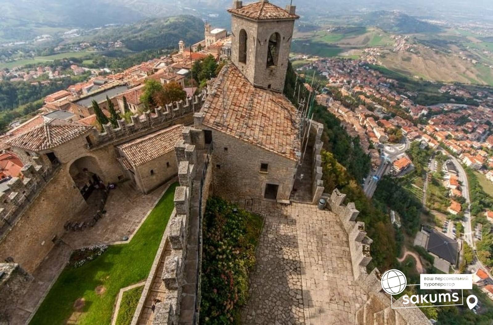 Площадь сан марино. Сан Марино Италия. Башня Гуаита Сан-Марино. San Marino (Сан Марино). Столица Сан Марино столица.